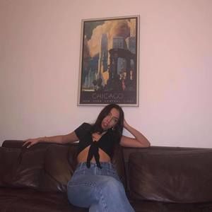 Meet your Posher, Sabrina